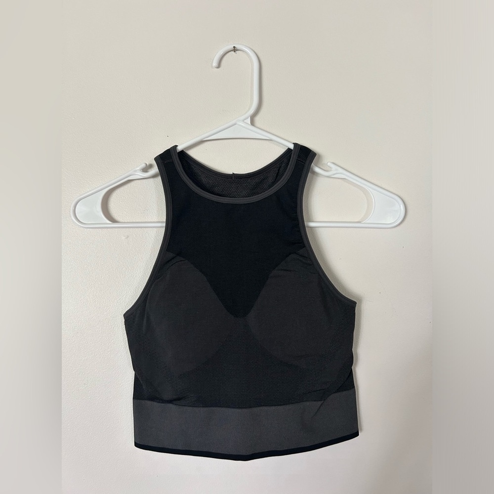 Lululemon Seamless Mesh Supportive Training Tank Top